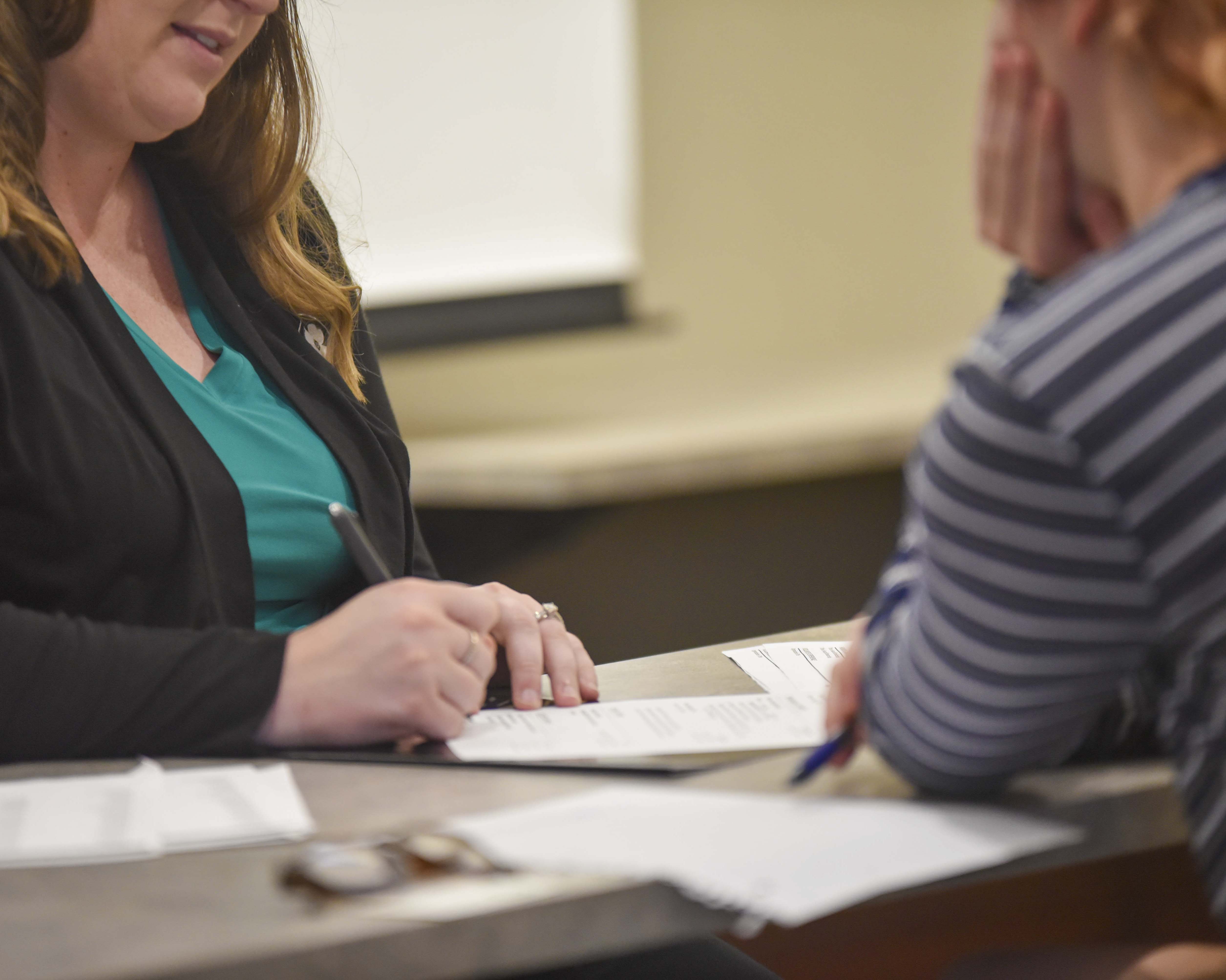 Trulaske student getting resume help