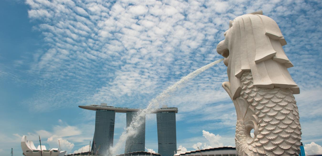 Marina Bay Sands and Merlion in Singapore