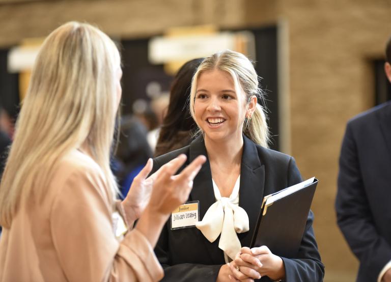 Trulaske students at career fair