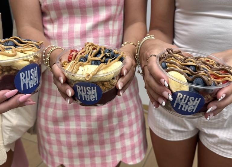 Students with RushBowls