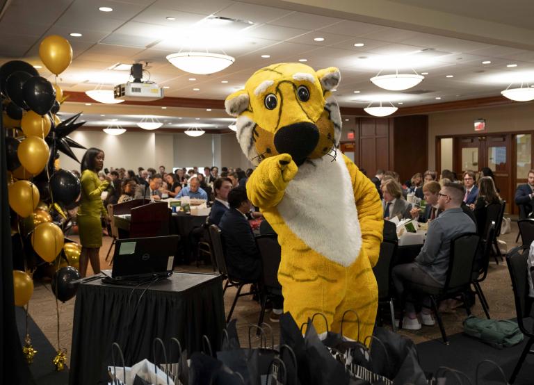 making me marketable 2023