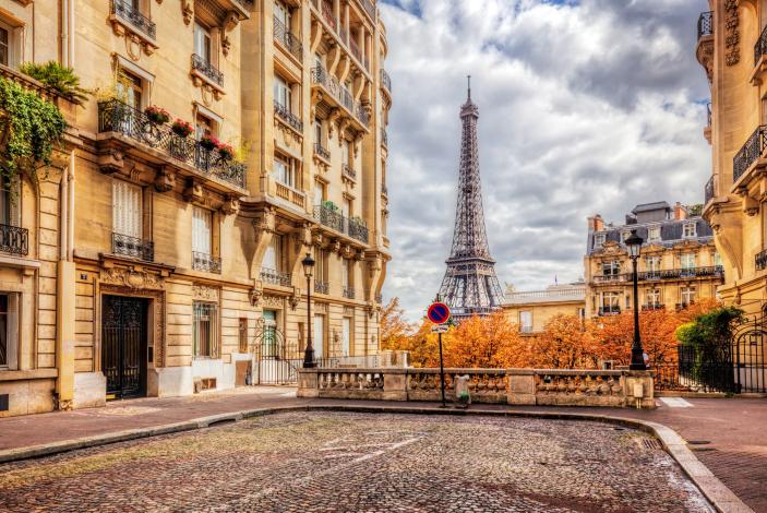 Eiffel Tower will Fall foliage