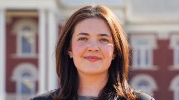 Headshot of Carolyn Murphy