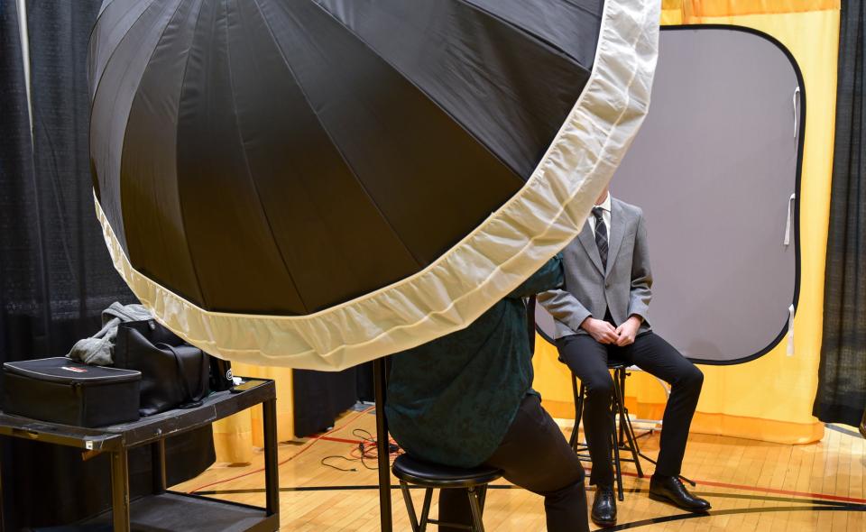 mizzou resume help Image: Student getting headshot taken