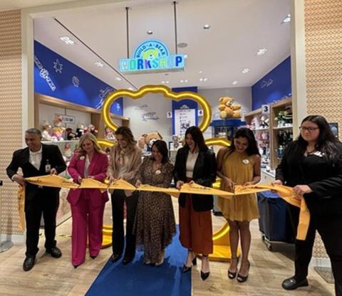 colleen meridet, build a bear store opening in mexico city