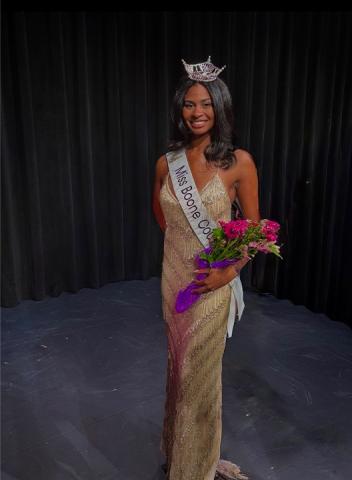 colleen as Miss Boone County