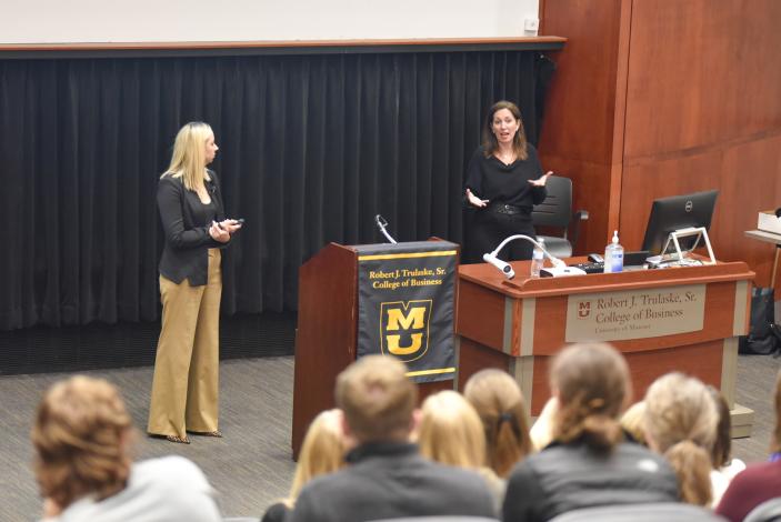 Mandy Moore and Josephine D'lppolito talk with students during Dawdy Speaker Series. 