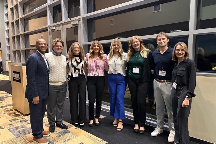 Image: Trulaske students pose for group photo at Purdue's HR Case Competition