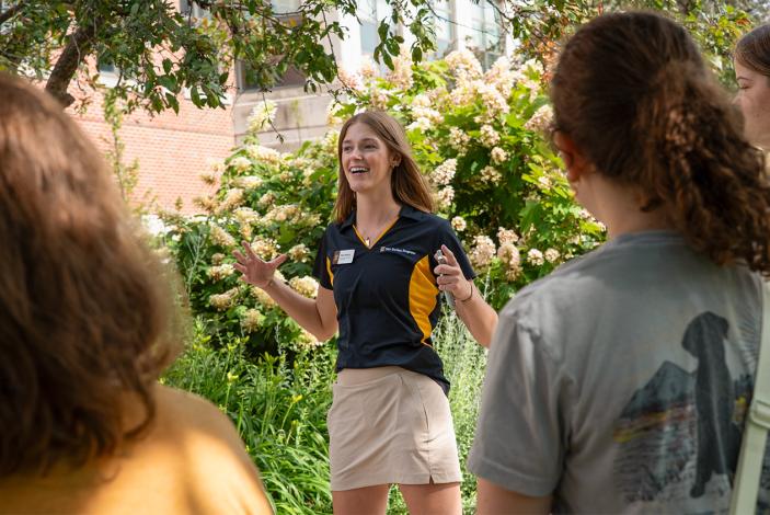 Summer Welcome Leader with her group